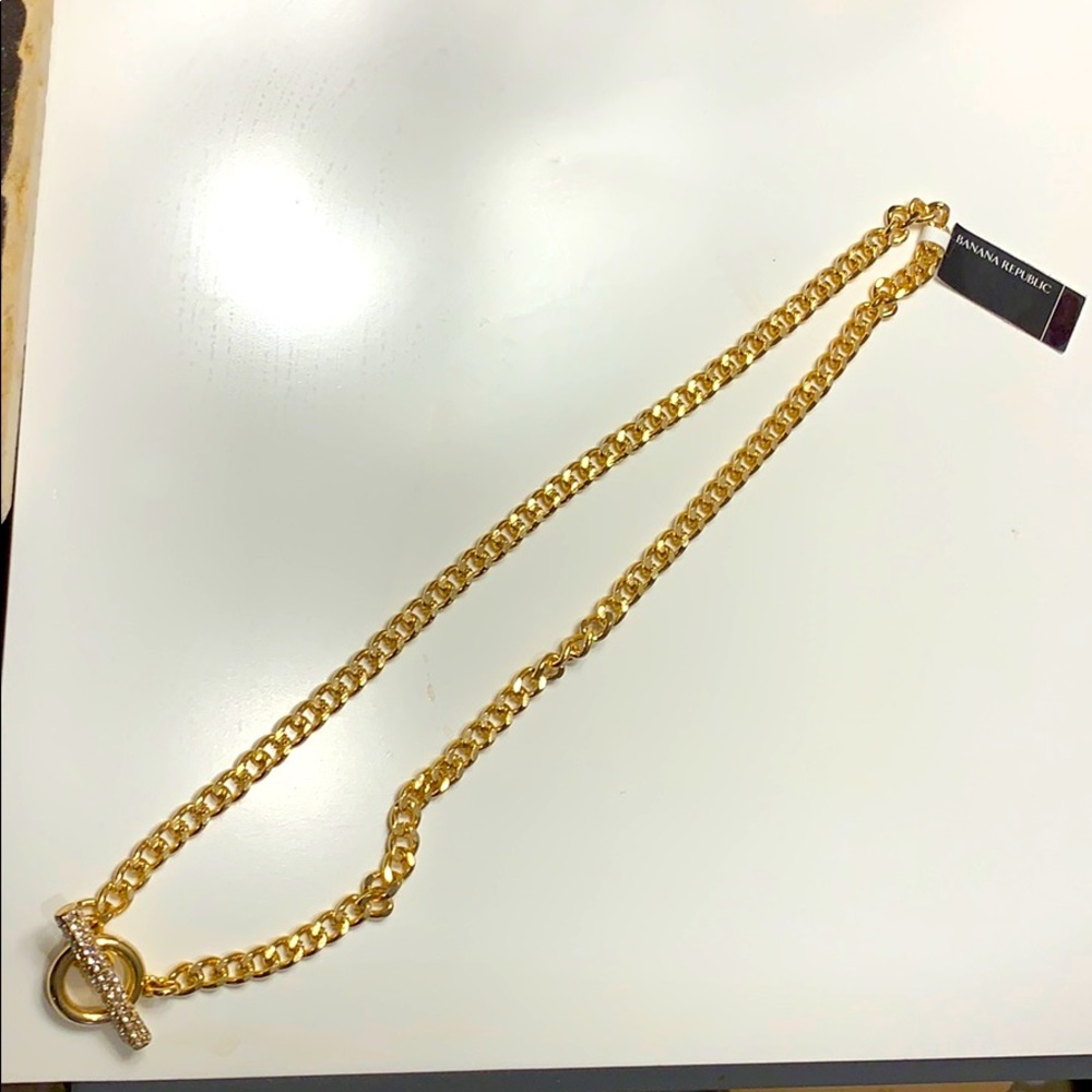 Banana republic toggle chain necklace